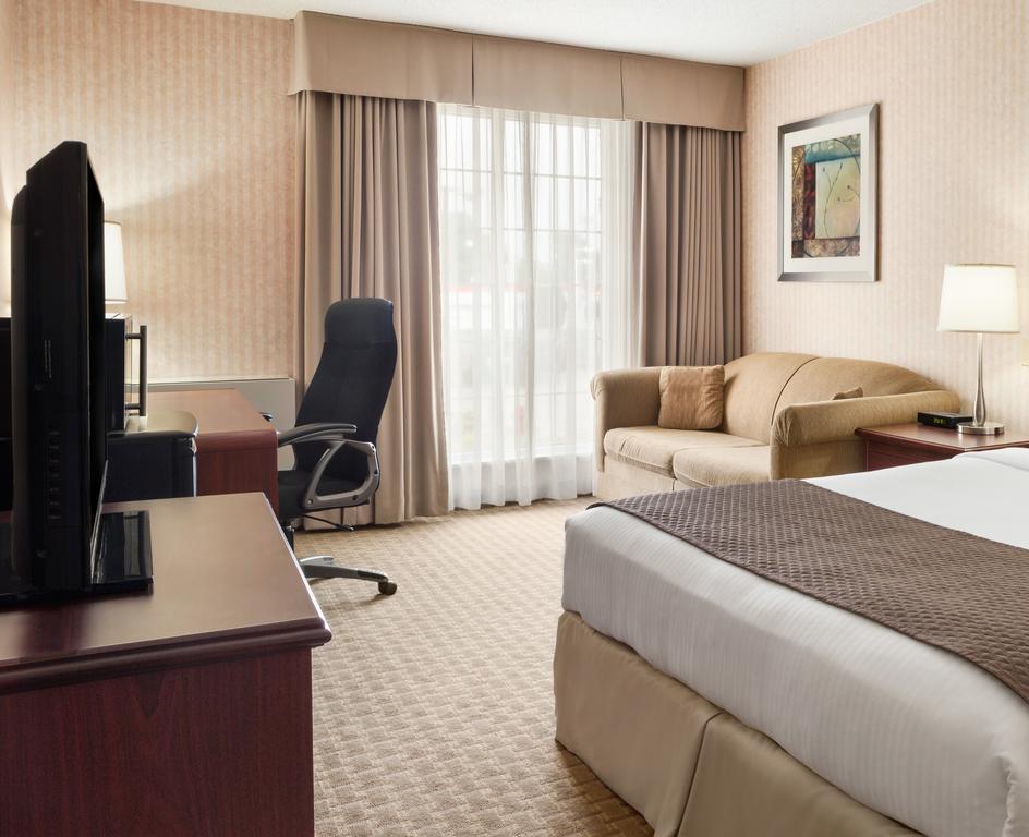 Days Inn By Wyndham Brantford Bagian luar foto